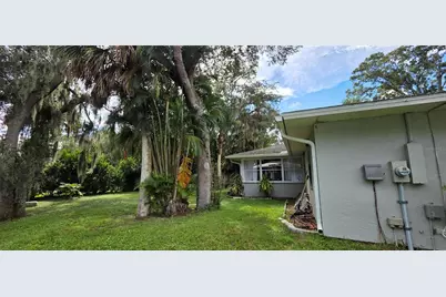 932 Starflower Avenue, Sebastian, FL 32958 - Photo 15