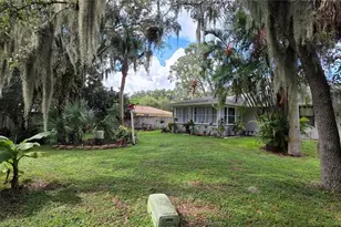 932 Starflower Ave, Sebastian, FL 32958 - Photo 17