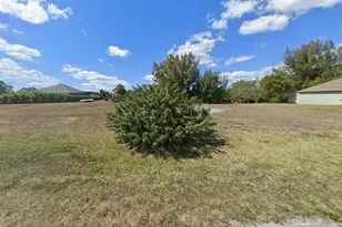 3706 NE 17th Ave, Cape Coral, FL 33909 - Photo 1