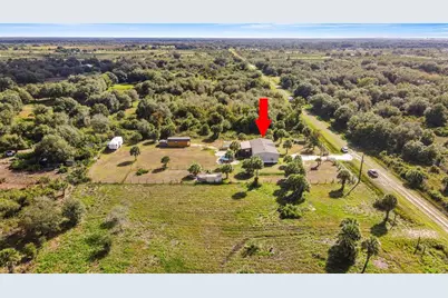 19621 NW 260th Street, Okeechobee, FL 34972 - Photo 13