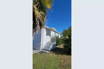 9801 Oaks Street, Tampa, FL 33635 - Photo 13