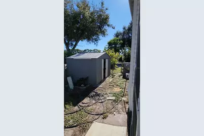 9801 Oaks Street, Tampa, FL 33635 - Photo 7