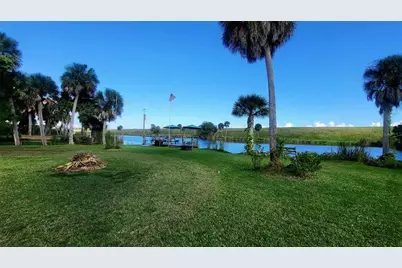 1025 Roberts Lane, Moore Haven, FL 33471 - Photo 23