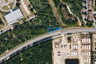6883 St Johns Ave, Palatka, FL 32177 - Photo 1