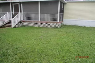 5754 NE 4th Ln, Okeechobee, FL 34974 - Photo 9