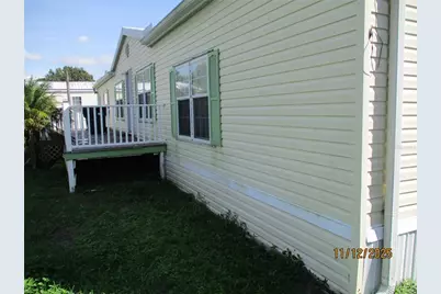 5754 NE 4th Lane, Okeechobee, FL 34974 - Photo 13