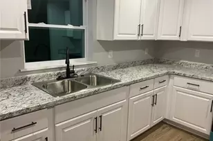 2432 NW 5th St, Okeechobee, FL 34972 - Photo 13