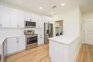 419 SE 1st Ave, Ocala, FL 34471 - Photo 9