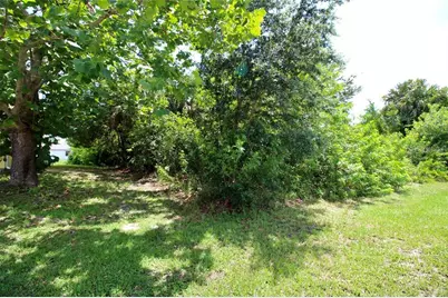 18311 Van Nuys Circle, Port Charlotte, FL 33948 - Photo 23