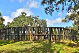 13450 NW Gainesville Rd, Reddick, FL 32686 - Photo 21
