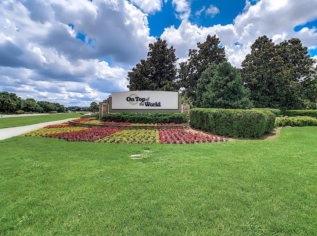 9061 81st Loop, Ocala FL  34481-5725 exterior