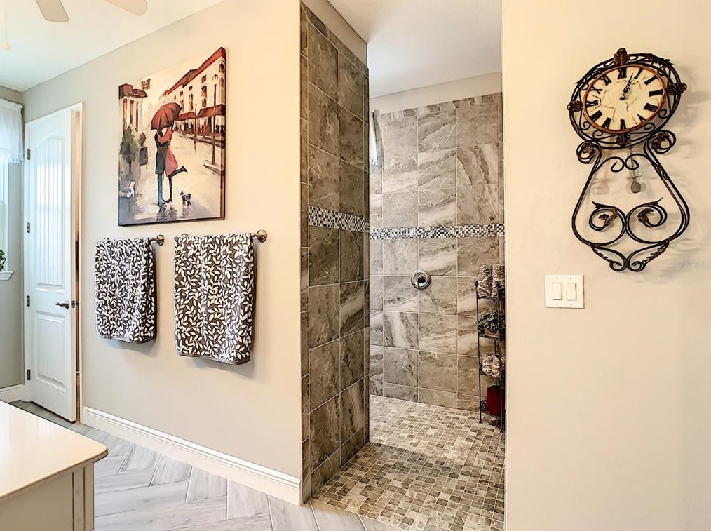 9061 81st Loop, Ocala FL  34481-5725 exterior