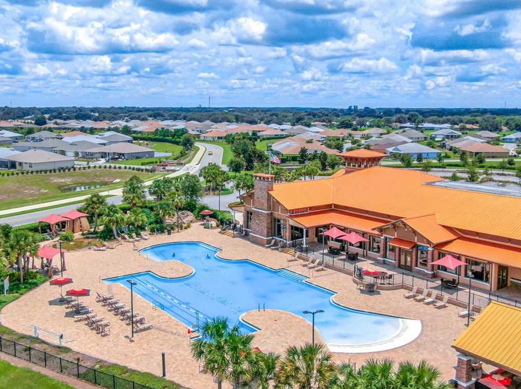 9061 81st Loop, Ocala FL  34481-5725 exterior