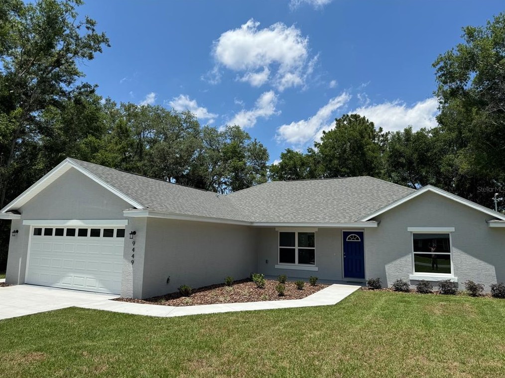 9449 159 Ln, Summerfield FL  34491-5643 exterior