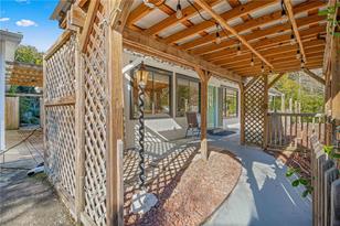 1910 SW 30th Ct - Photo 7