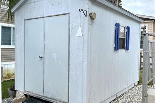 3146 NE 103rd Ave, Silver Springs, FL 34488 - Photo 5