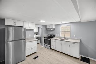 7085 SW 12th St - Photo 7