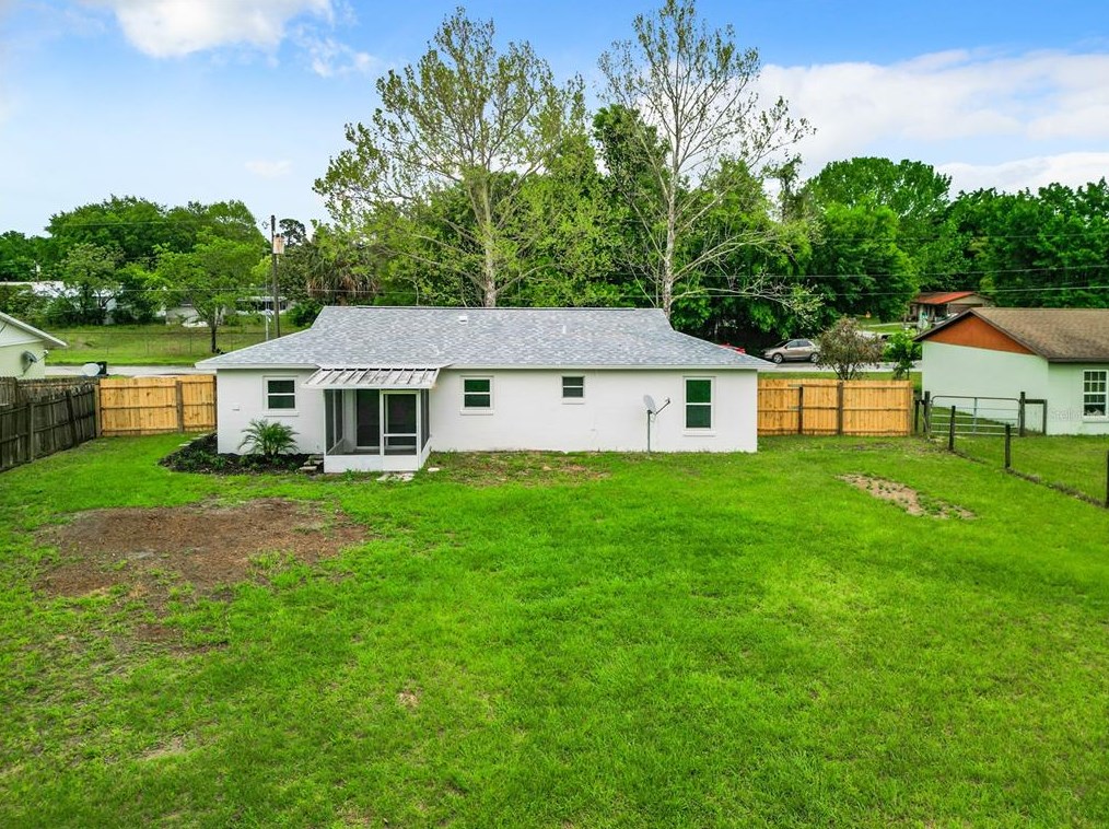 12400 95th Ter, Belleview FL  34420-7422 exterior