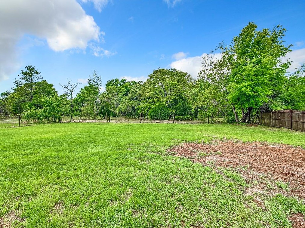 12400 95th Ter, Belleview FL  34420-7422 exterior