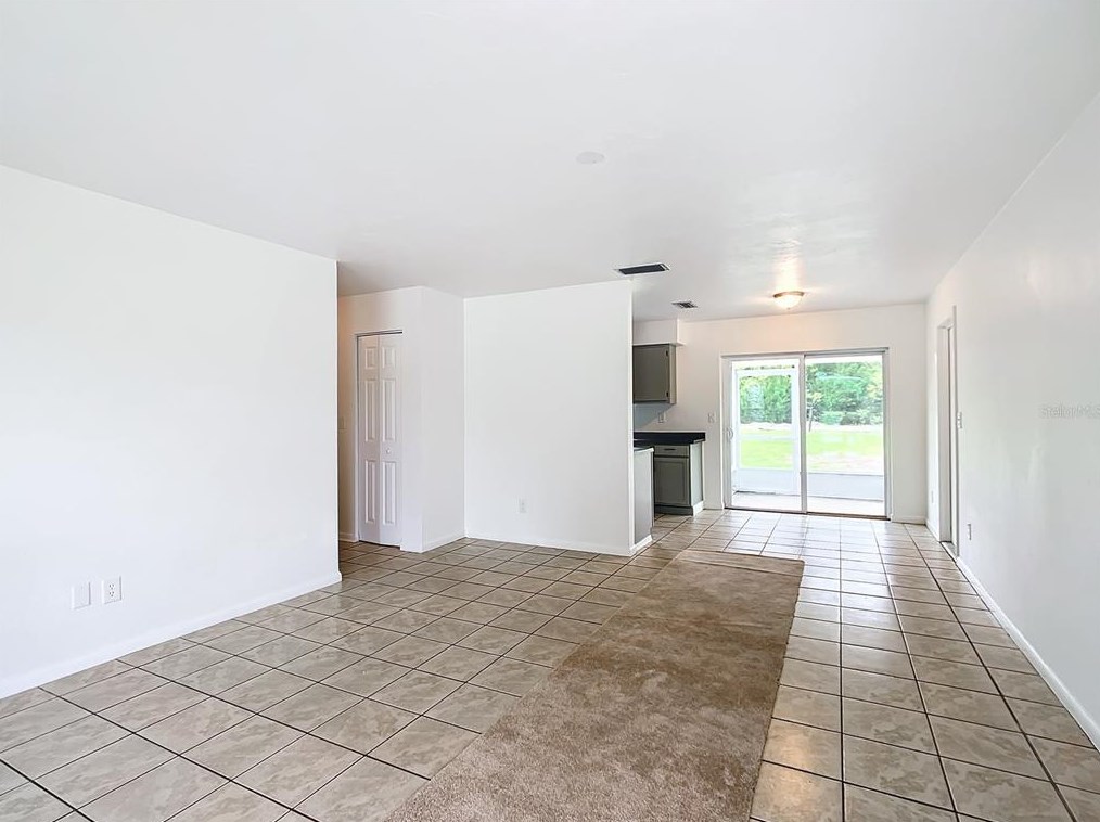 12400 95th Ter, Belleview FL  34420-7422 exterior