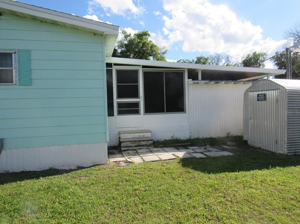 14600 51st Ter, Summerfield FL  34491-4025 exterior