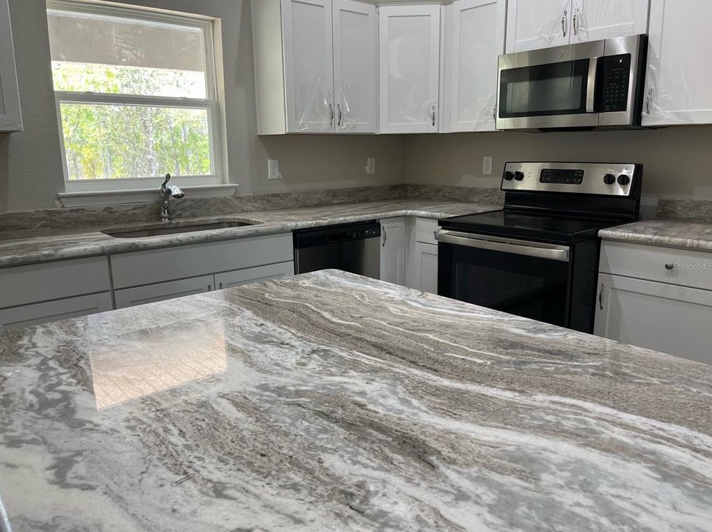 7590 134th Ave, Dunnellon FL  34432-0034 exterior