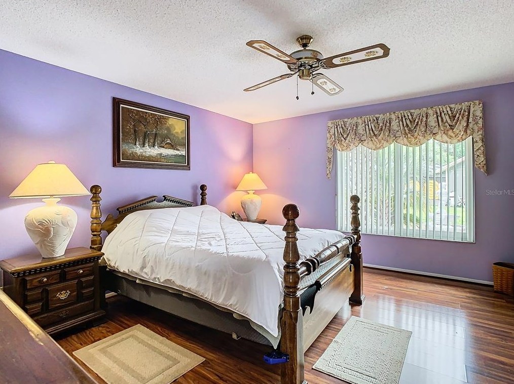 1001 Redbud Cir, Plant City FL  33563-8876 exterior