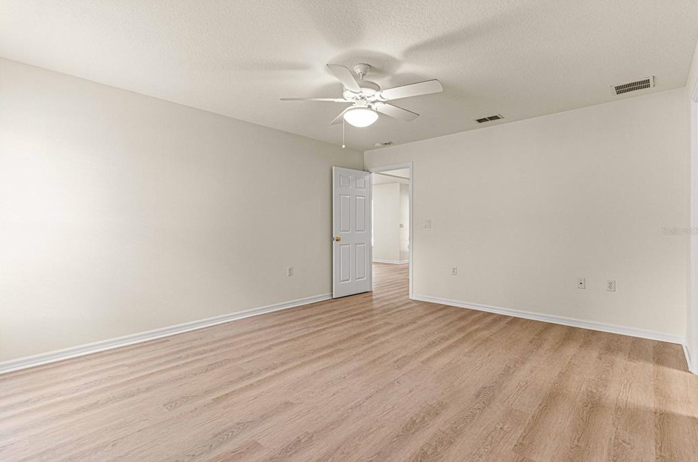 9292 161st Pl, Summerfield FL  34491-5873 exterior