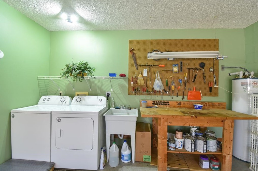 8978 94th Ln, Ocala FL  34481-6053 exterior