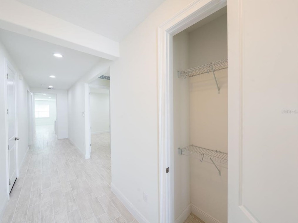 8956 164 Pl, Summerfield FL  34491-7019 exterior