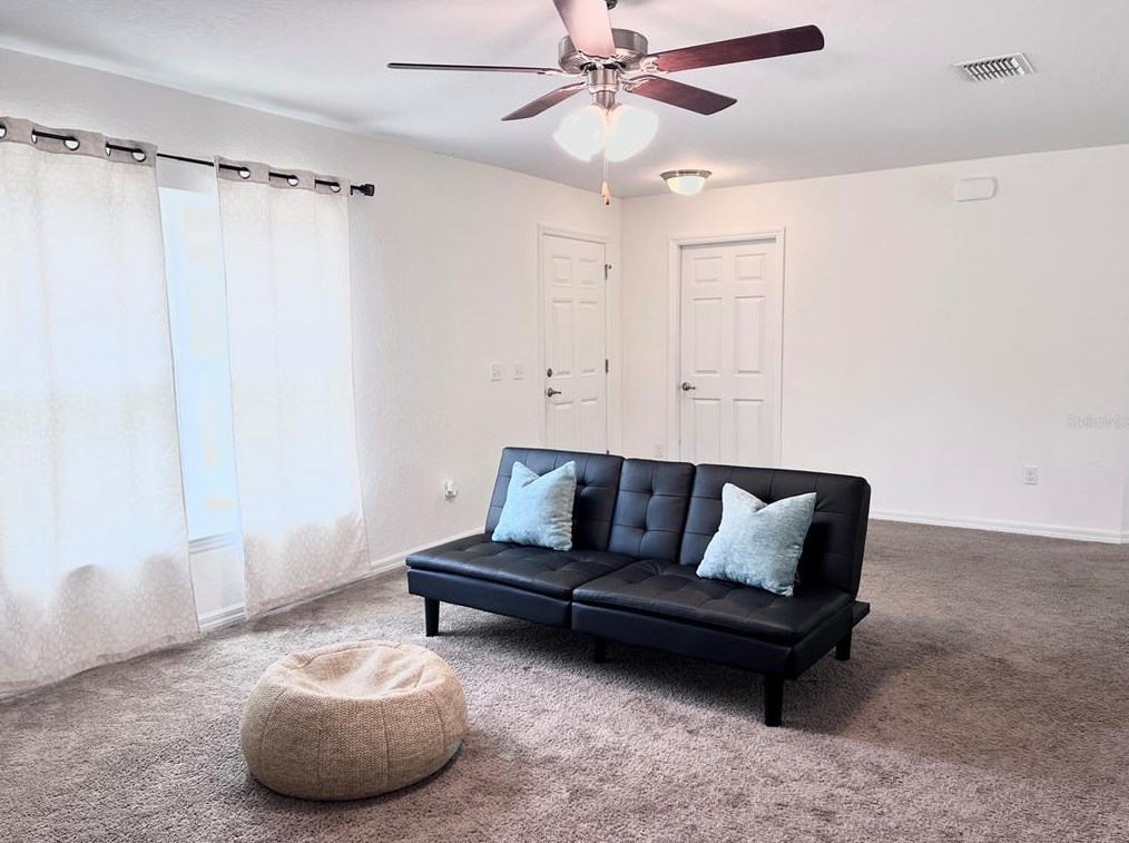 10 Cedar Tree Ter, Ocala FL  34472-2823 exterior