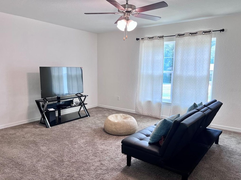 10 Cedar Tree Ter, Ocala FL  34472-2823 exterior