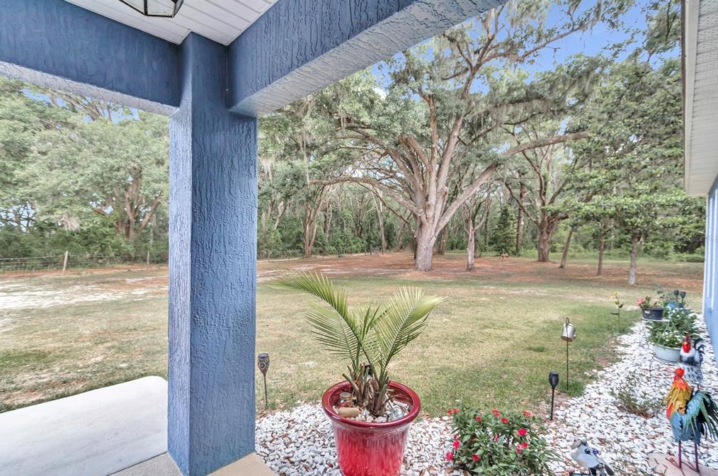 24314 Shorewood Dr, Dunnellon FL  34431-3725 exterior