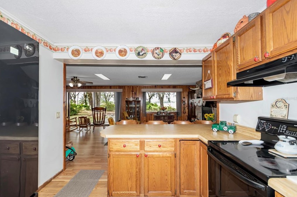 24320 Shorewood Dr, Dunnellon FL  34431-3724 exterior