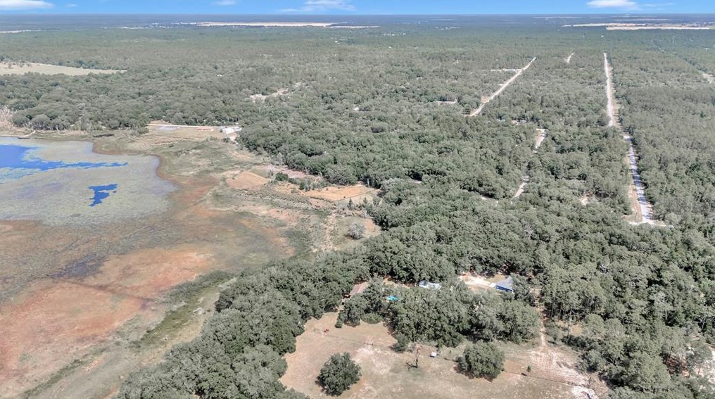 24320 Shorewood Dr, Dunnellon FL  34431-3724 exterior