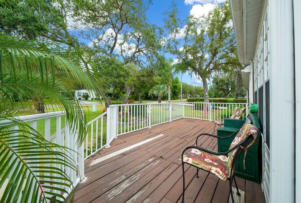 2427 178 Ave, Silver Springs FL  34488-6159 exterior