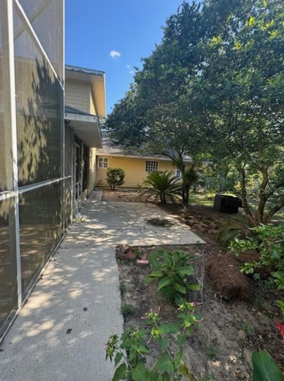 100 Crestwood Dr, Interlachen FL 32148-7362 exterior