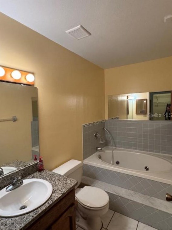 100 Crestwood Dr, Interlachen FL 32148-7362 exterior