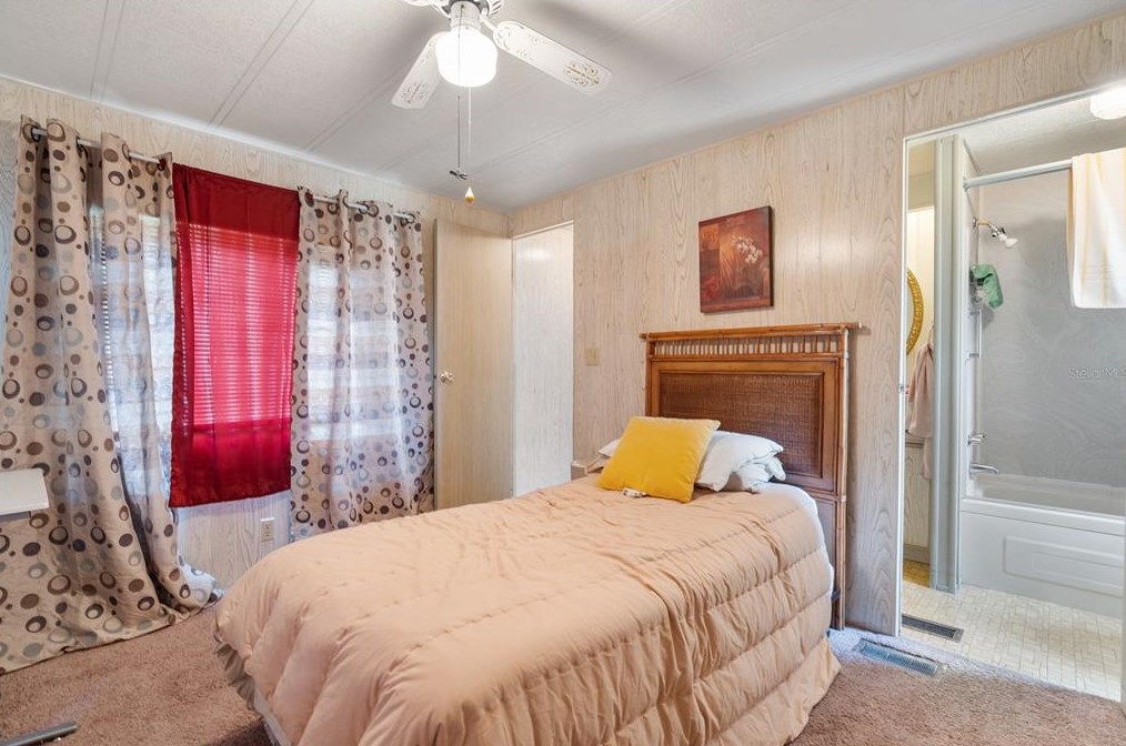 10901 128 St, Belleview FL  34420-6949 exterior