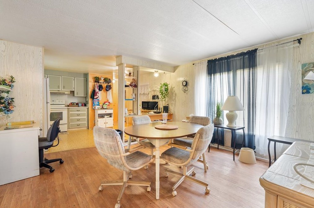 10901 128 St, Belleview FL  34420-6949 exterior