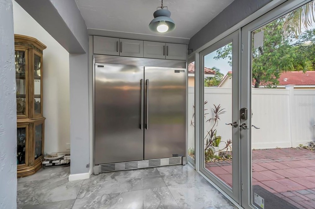 18312 7 St, Hollywood FL 33029-3684 exterior