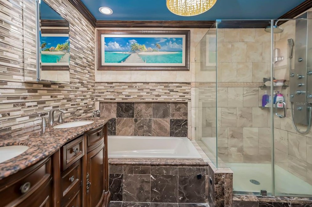 18312 7 St, Hollywood FL 33029-3684 exterior