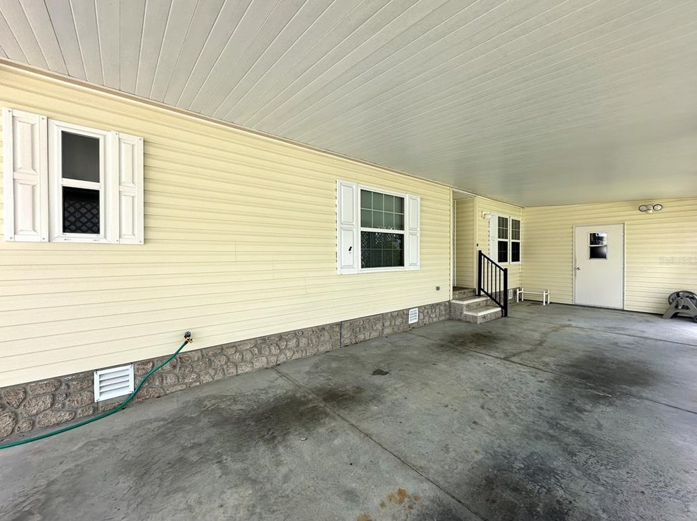 343 Nesbitt Park Ave, Davenport FL  33897-8231 exterior