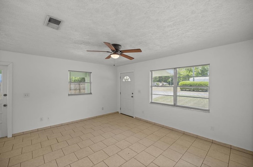 3721 14th Ave, Ocala FL  34479-2411 exterior