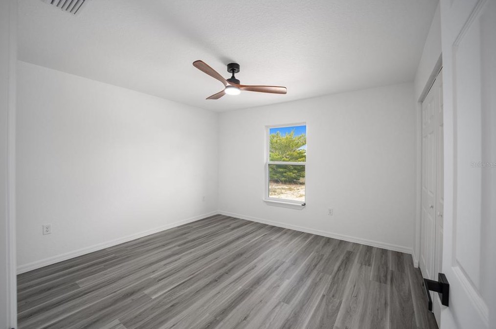 131 Commodore Rd, Dunnellon FL 34431-2214 exterior