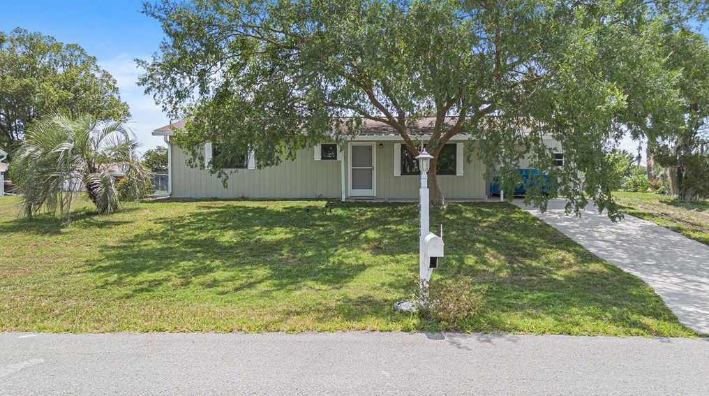 10455 99th Ct, Ocala FL  34481-9077 exterior