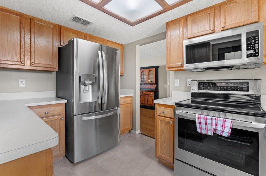 10455 99 Ct, Ocala FL  34481-9077 exterior