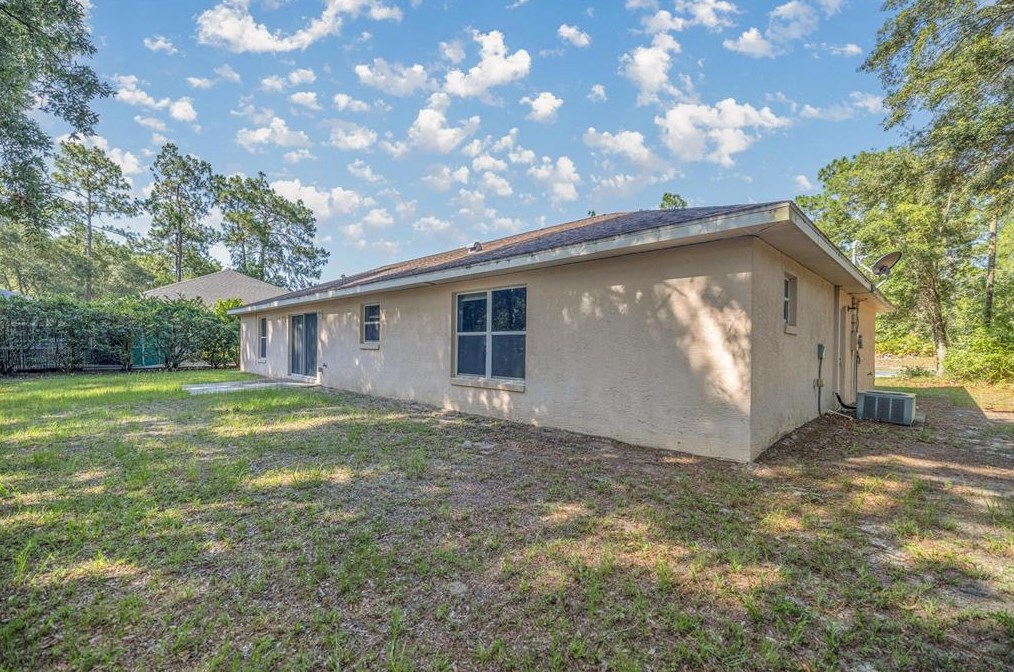 5907 Summerfield Pt, Dunnellon FL  34434-8261 exterior