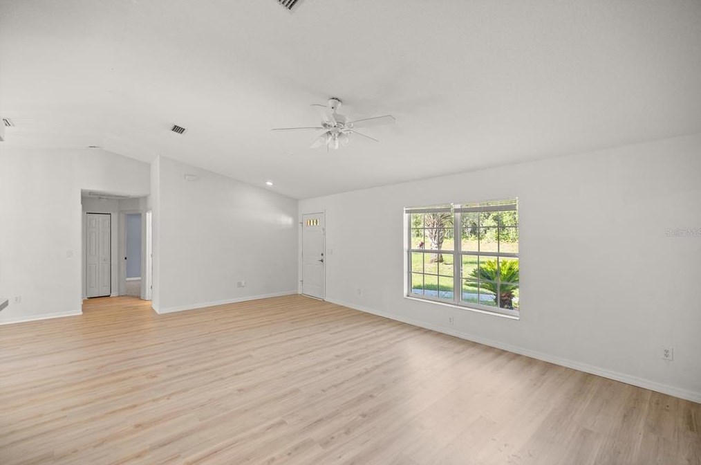 5907 Summerfield Pt, Dunnellon FL  34434-8261 exterior