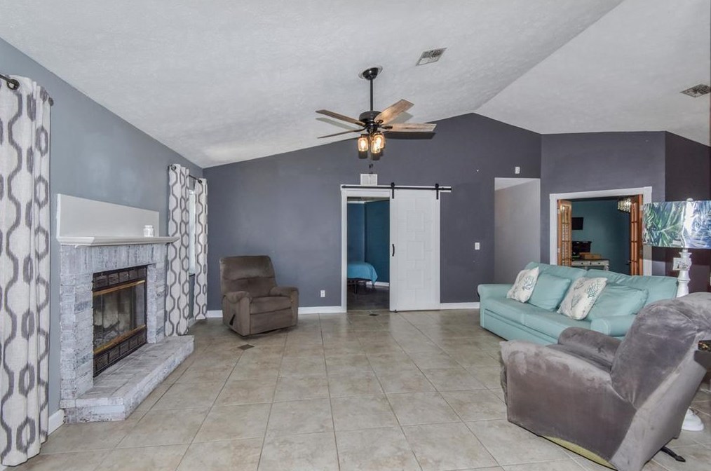 268 Shorewood Dr, Dunnellon FL 34431-3731 exterior